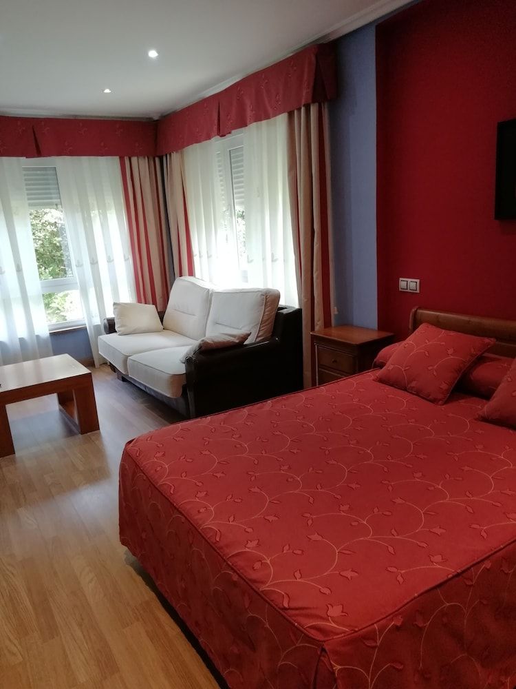 Azpiazu Hotel