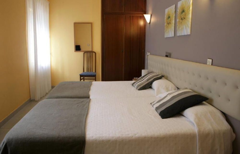 Azpiazu Hotel