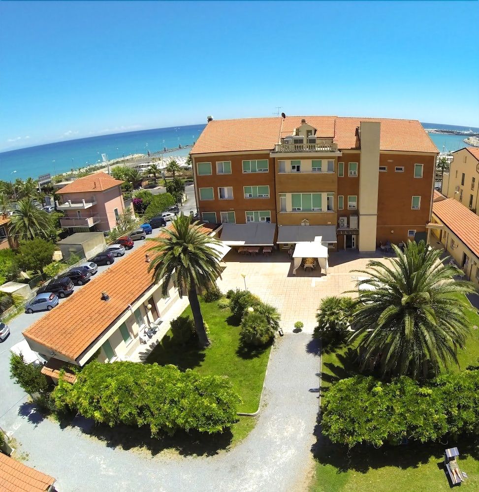 Hotel Casa Marina