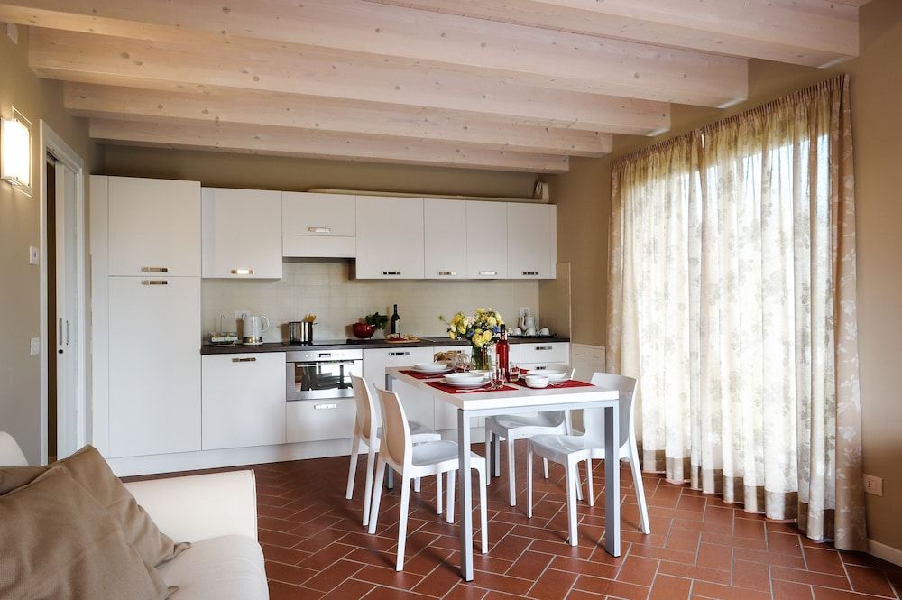 Belvivere Suites