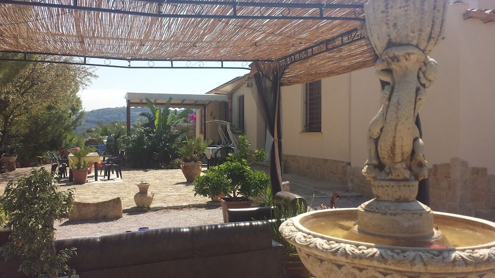 La Suite Di Segesta
