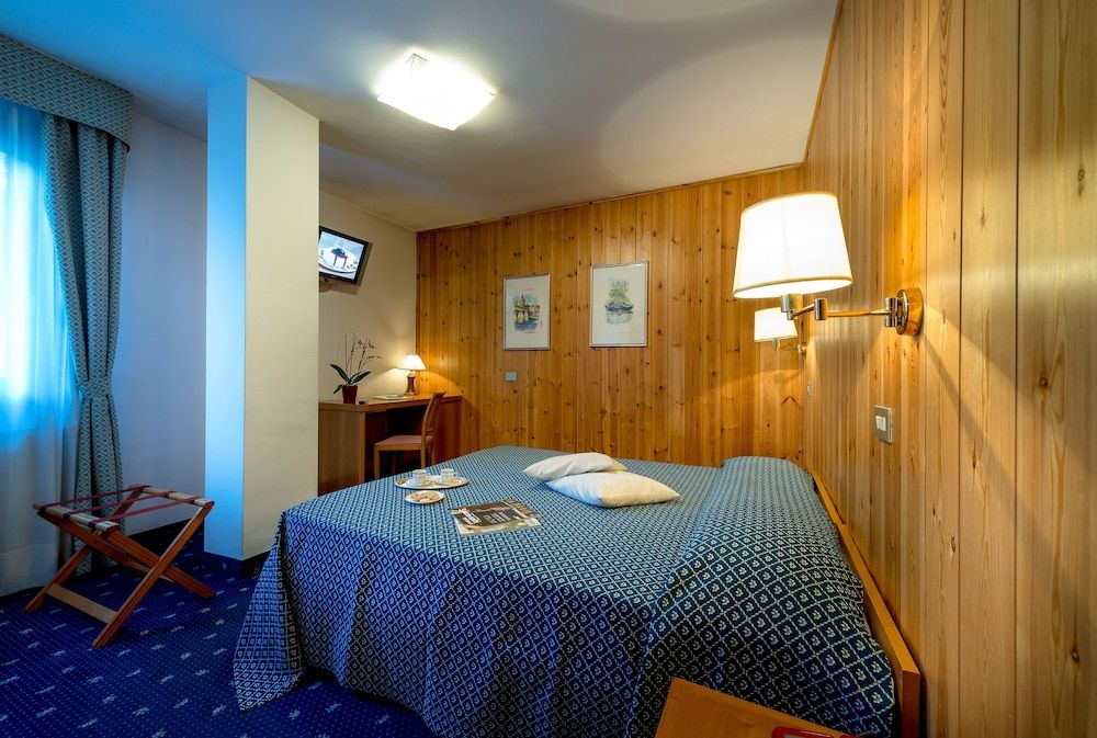Hotel Sassella