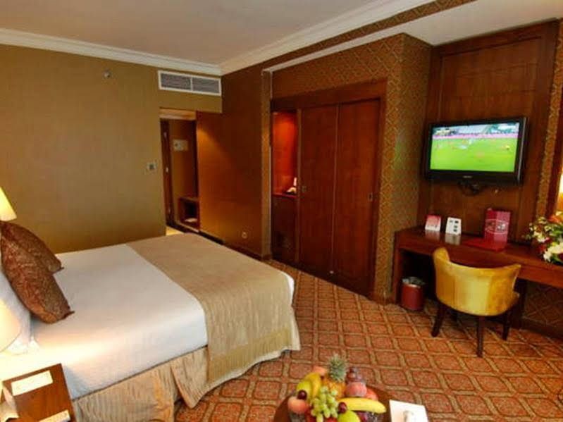Maden Hotel
