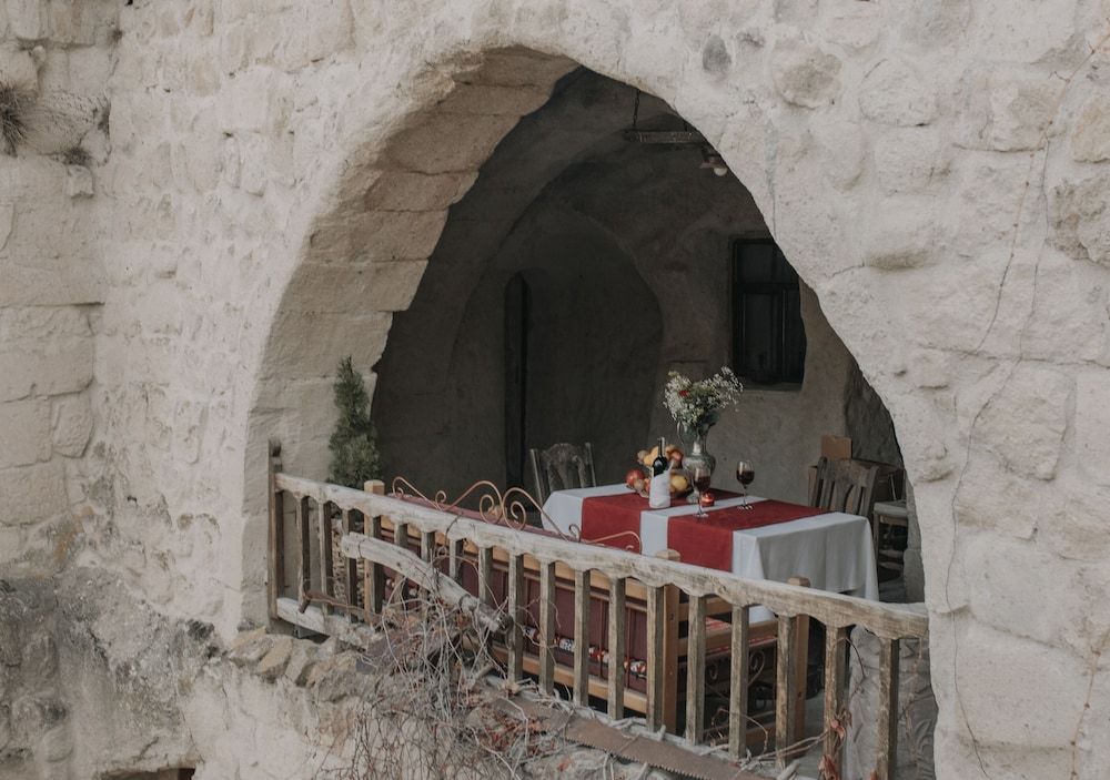 Splendid Cave Hotel