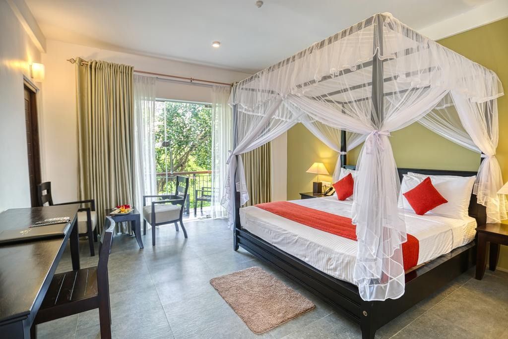 Tropical Life Resort And Spa