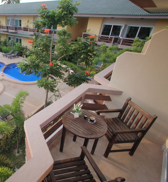 Bacchus Home Resort