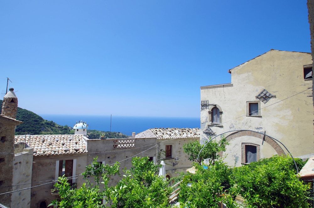 L'Albergo Diffuso Eco Belmonte
