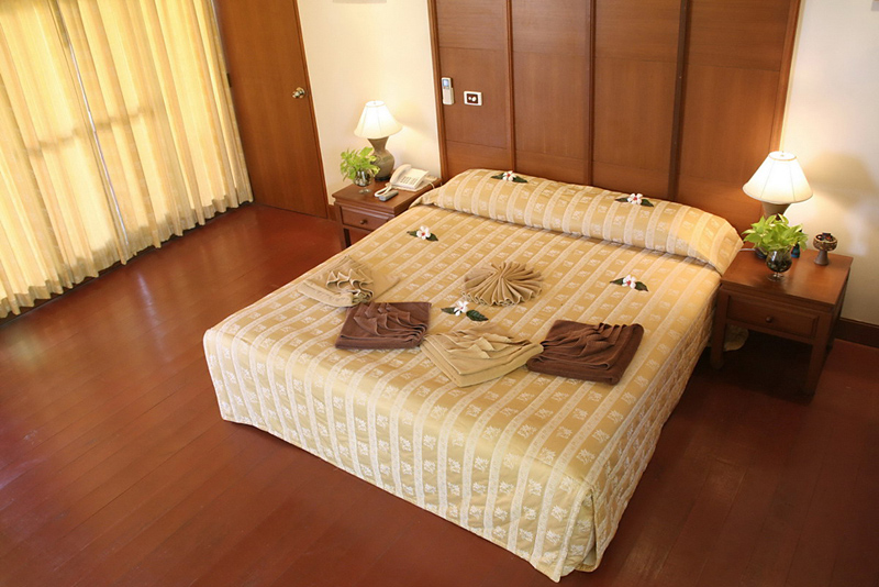 P.P. Erawan Palms Resort