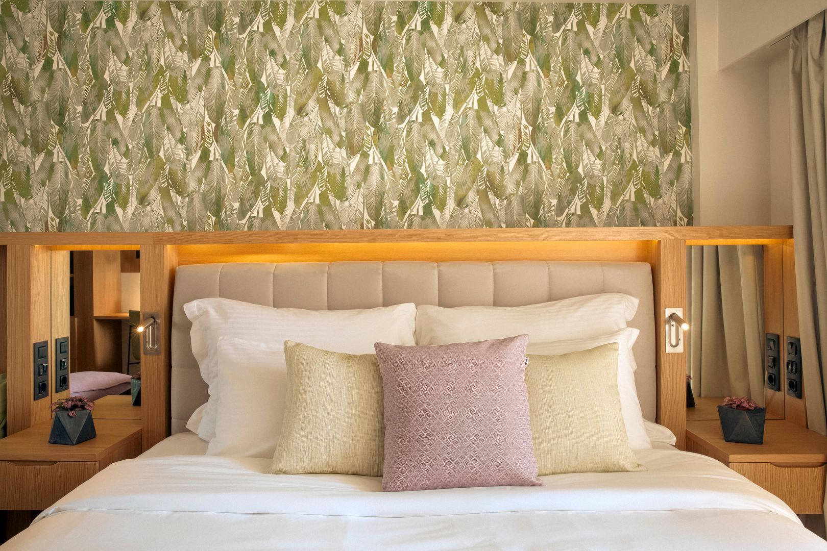 Zeus Dolce by Wyndham Athens