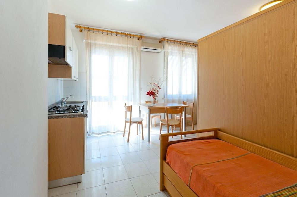 Stella Marina Residence