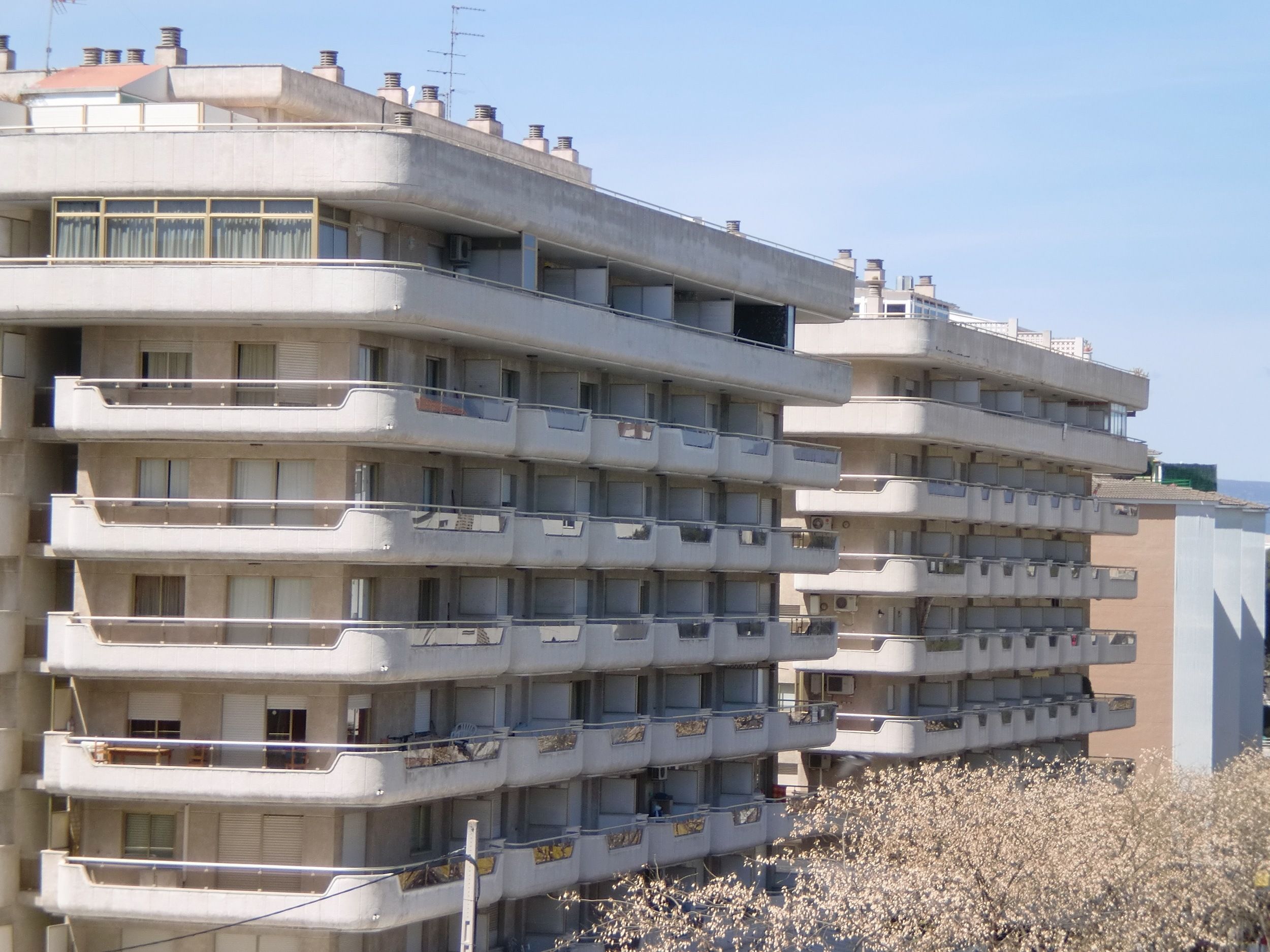 Arquus Salou by Rentalmar