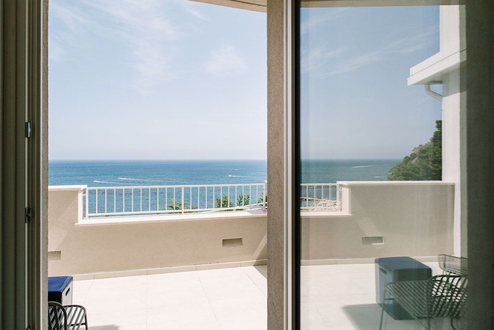 Numa Hotel