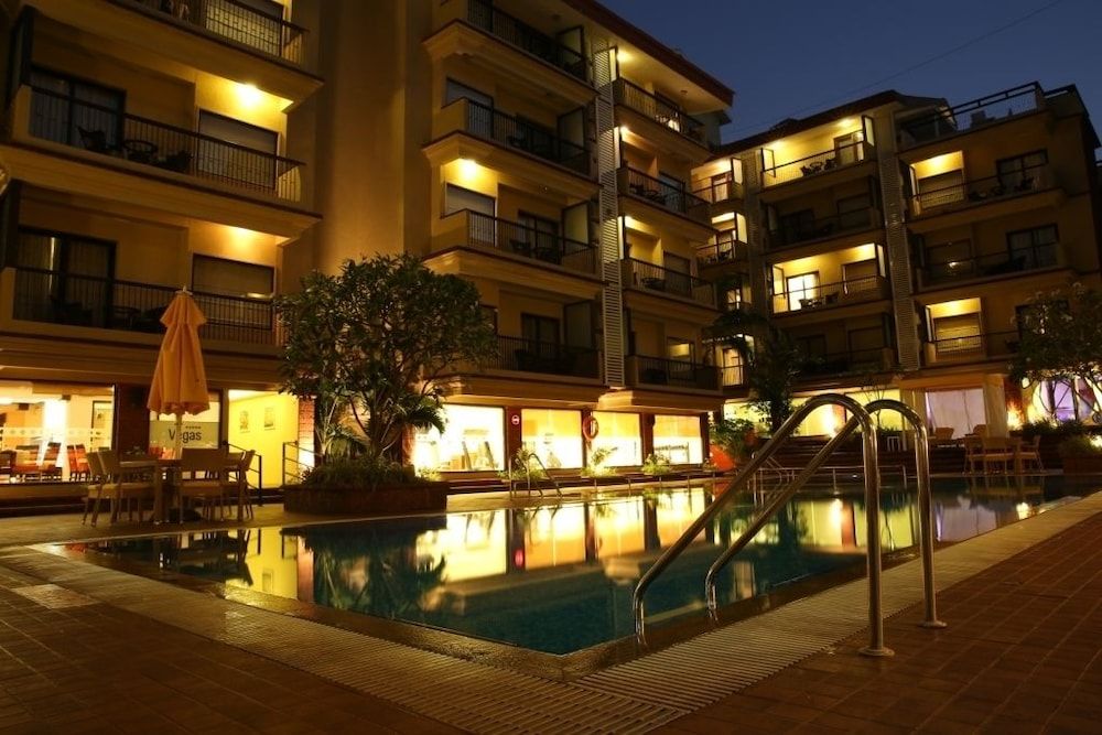 Deltin Suites