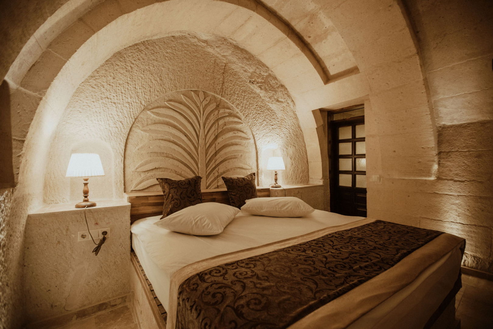 Kismet Cave Mansion