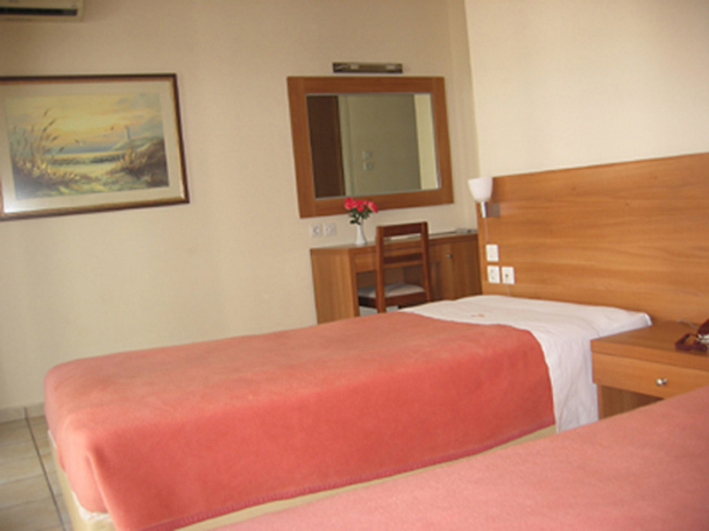 Glaros Hotel