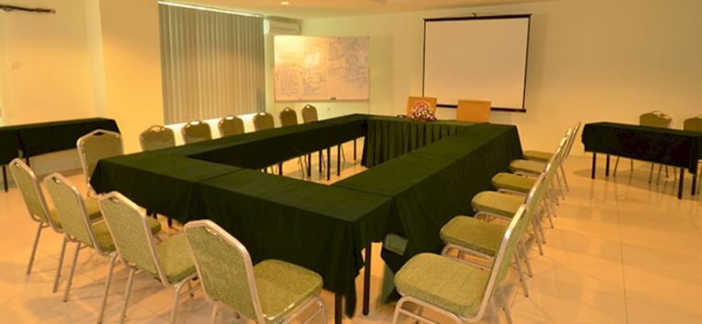 D'Embassy Serviced Residence Suites