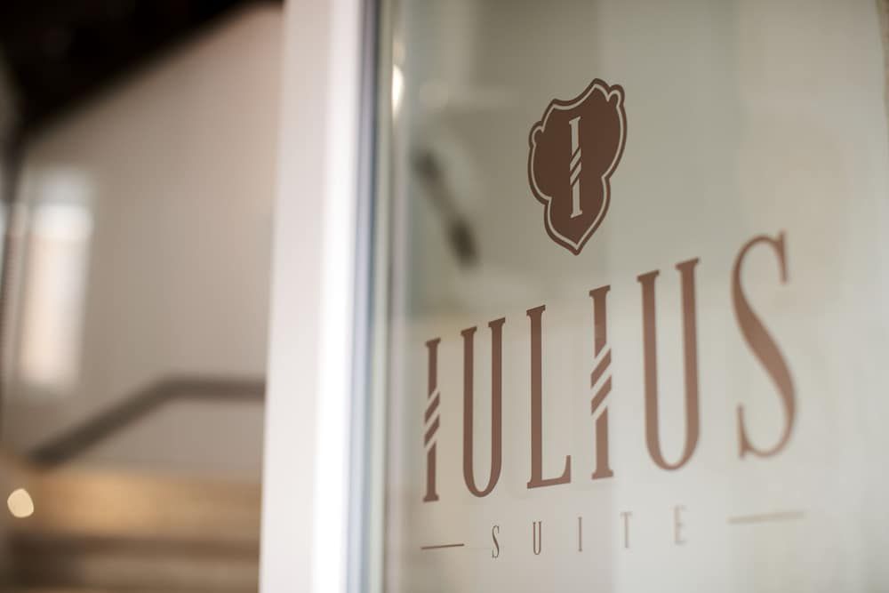 Iulius Suite & Spa