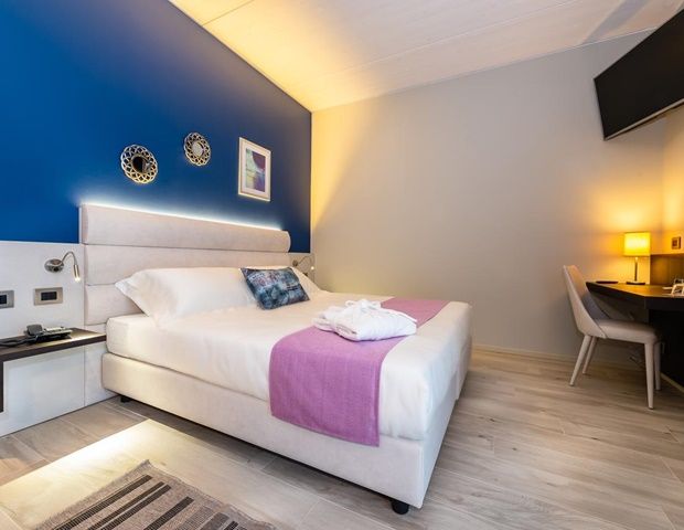 Vision Hotel