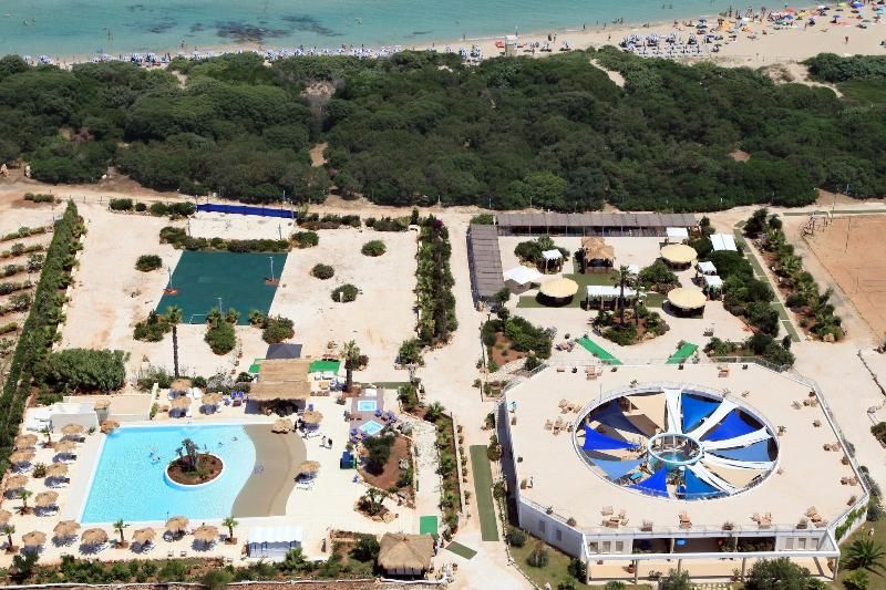 Viar Beach Club