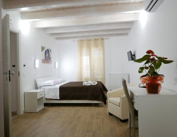 Opera Boutique Hotel