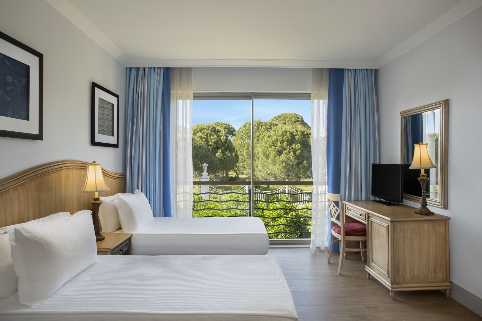 IC Hotels Residence