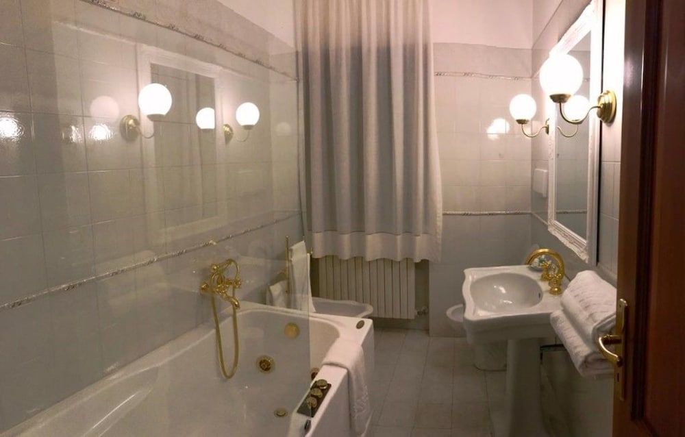 Relais Toti