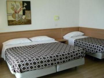 Residence Hotel Dei 7