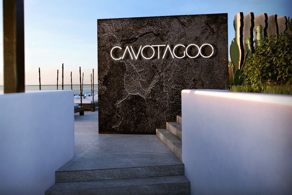 Cavo Tagoo Santorini