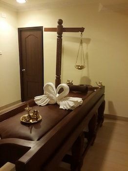Hotel Airlink Castle