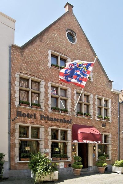 Dukes’ Palace Residence