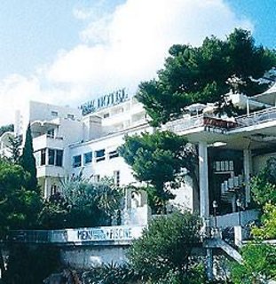 New Hotel Tour Blanche