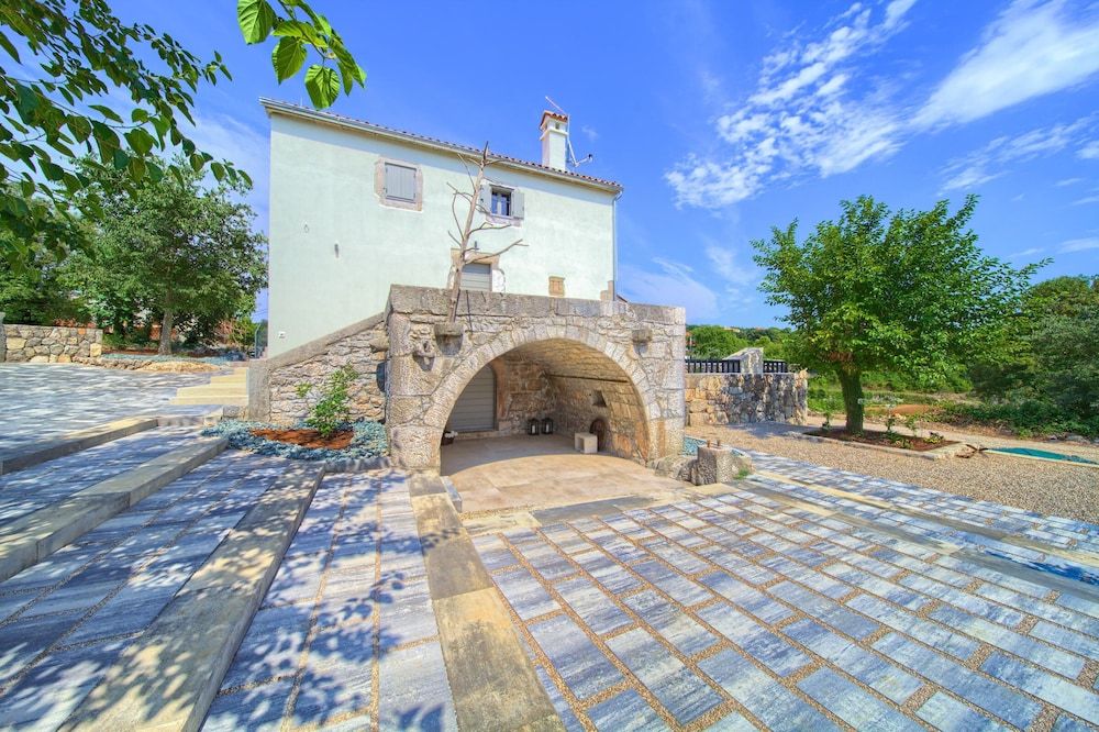 Villa Jerini House