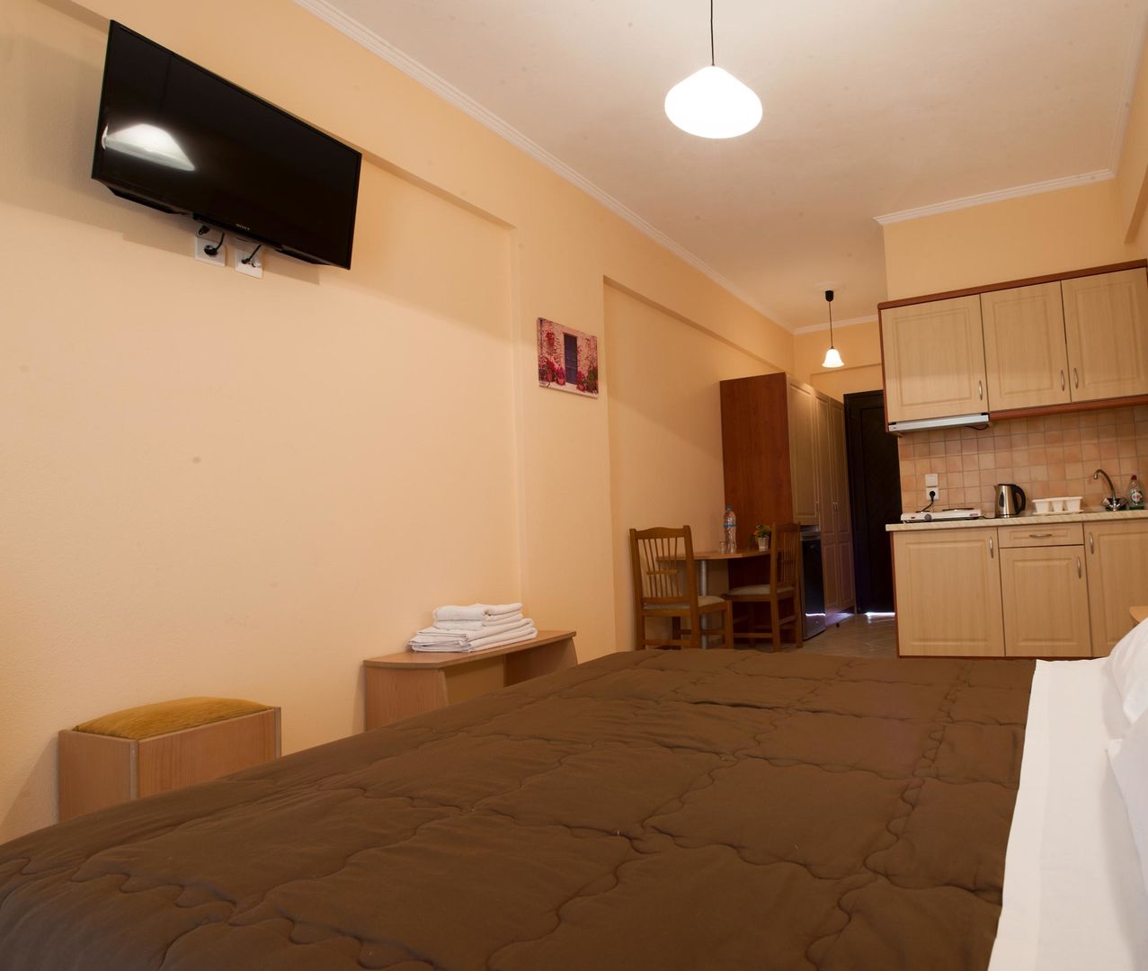 Penelope Hotel