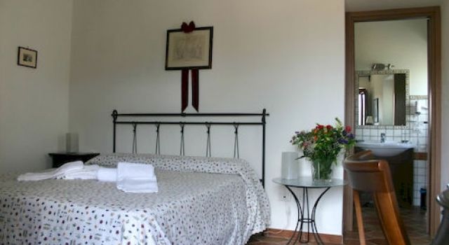 Al Casalicchio Bed and Breakfast