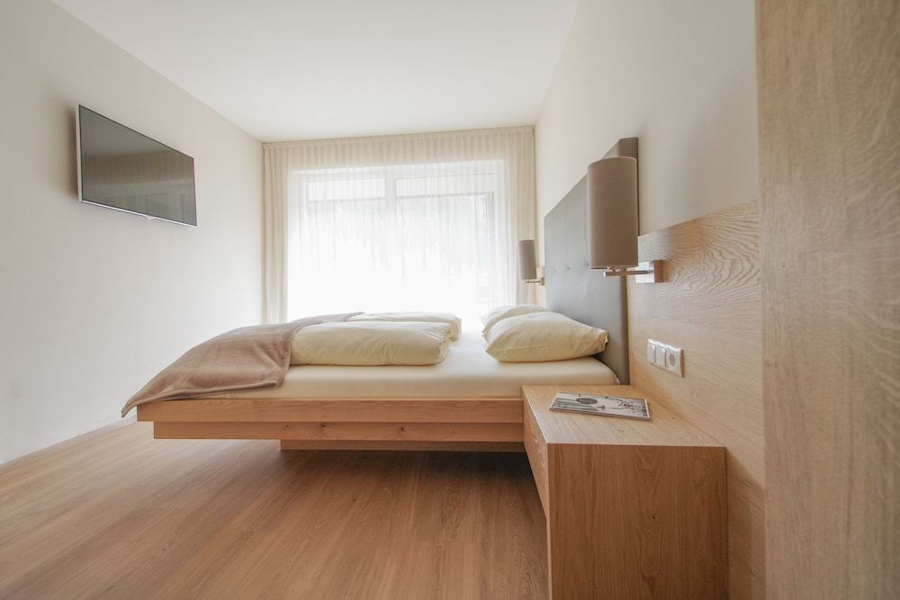 Christine Apartment Hotel