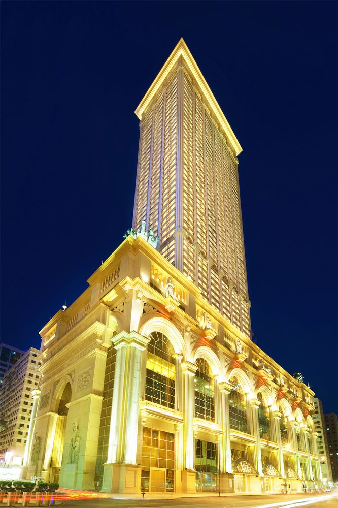L'Arc Macau