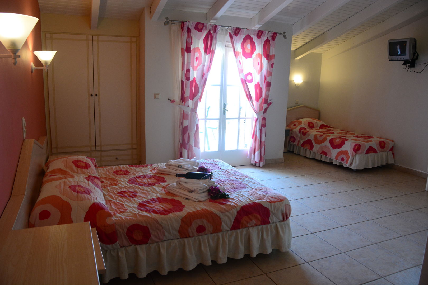 Starlight Hotel