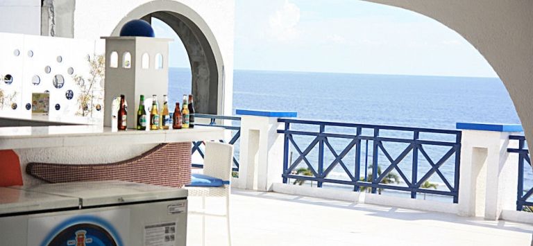Thunderbird Resort Poro Point