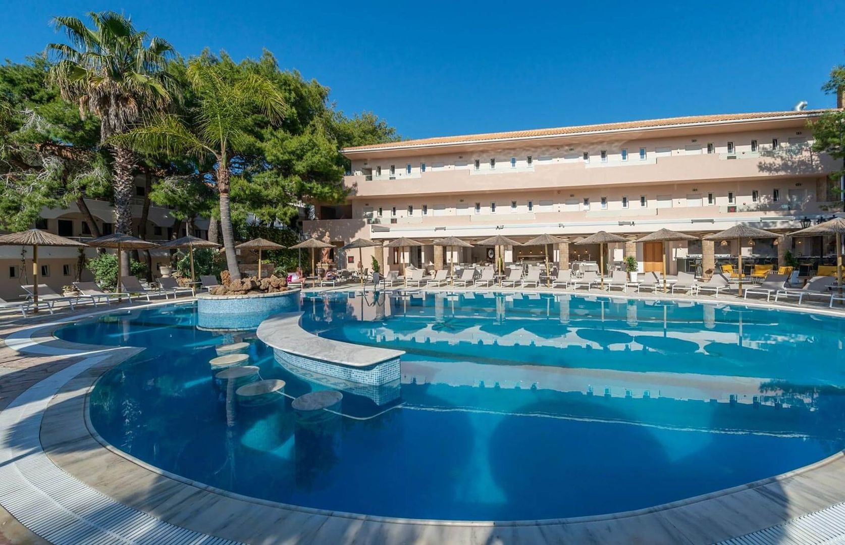 Hotel Vasilikos Beach
