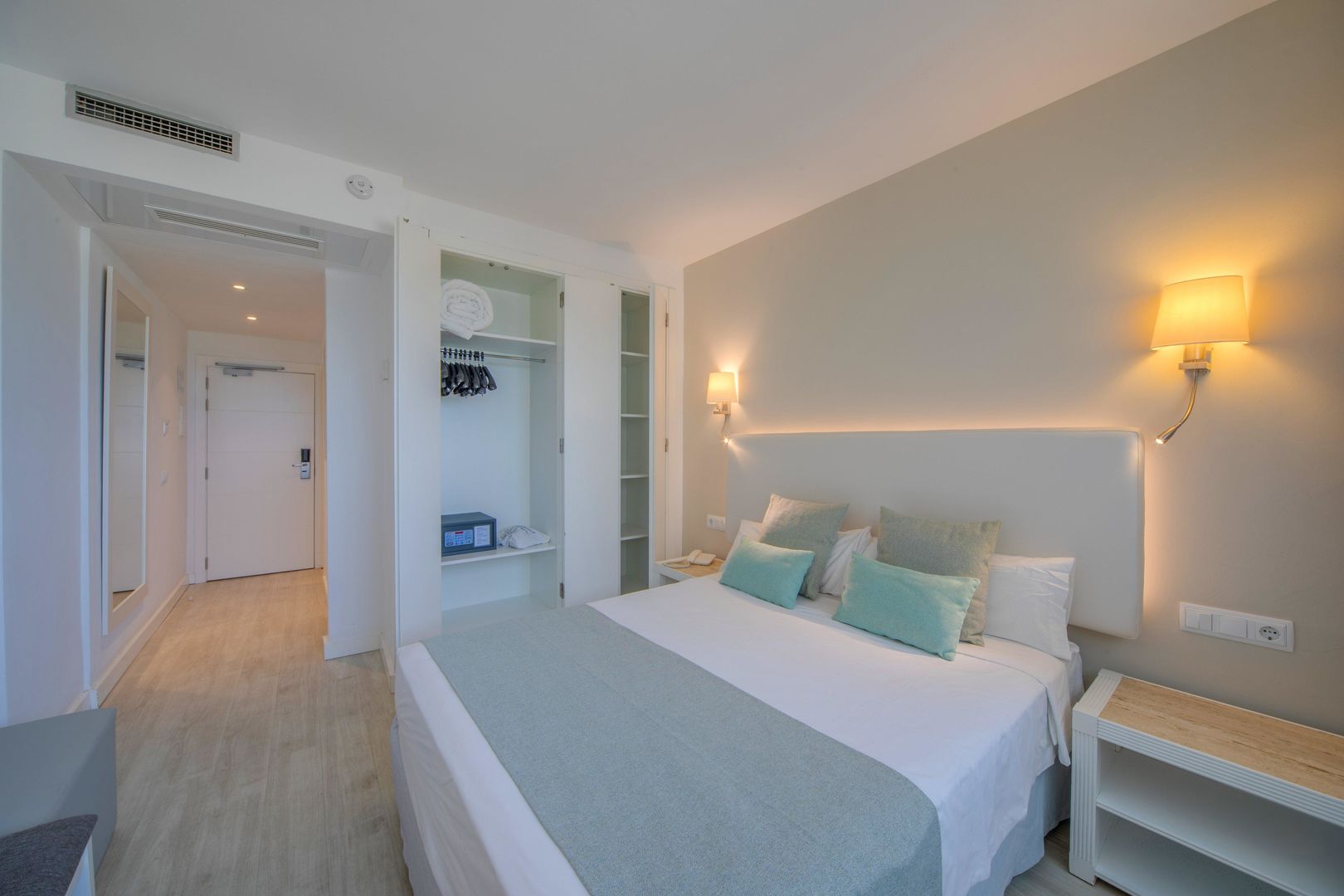 Playa Esperanza Resort