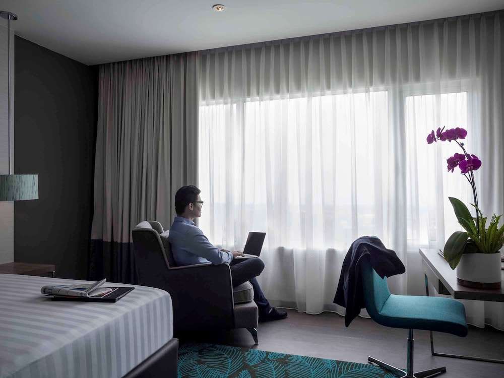 Pullman Miri Waterfront
