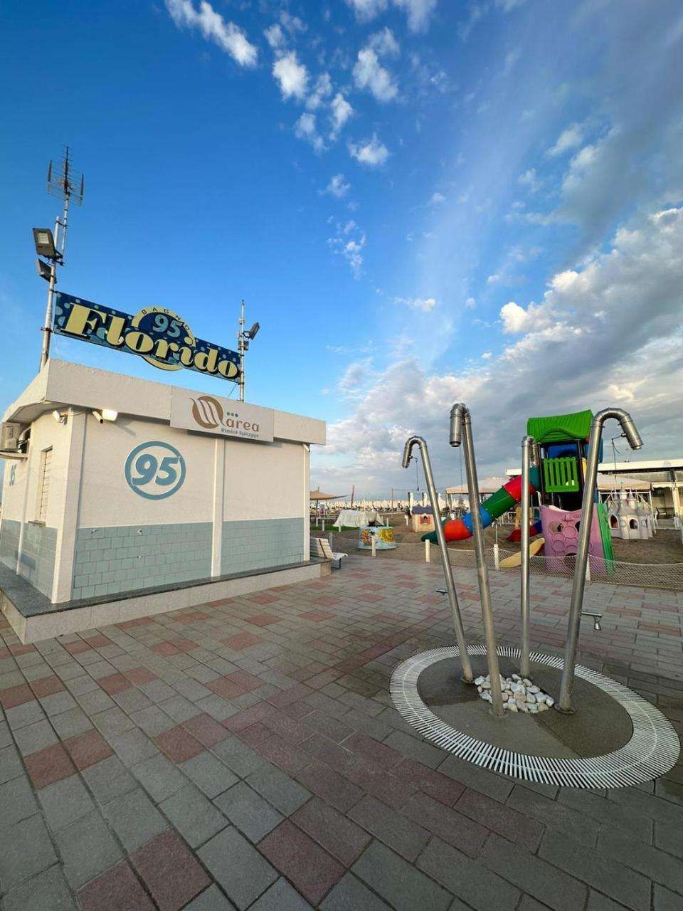 Hotel Neyra Beach