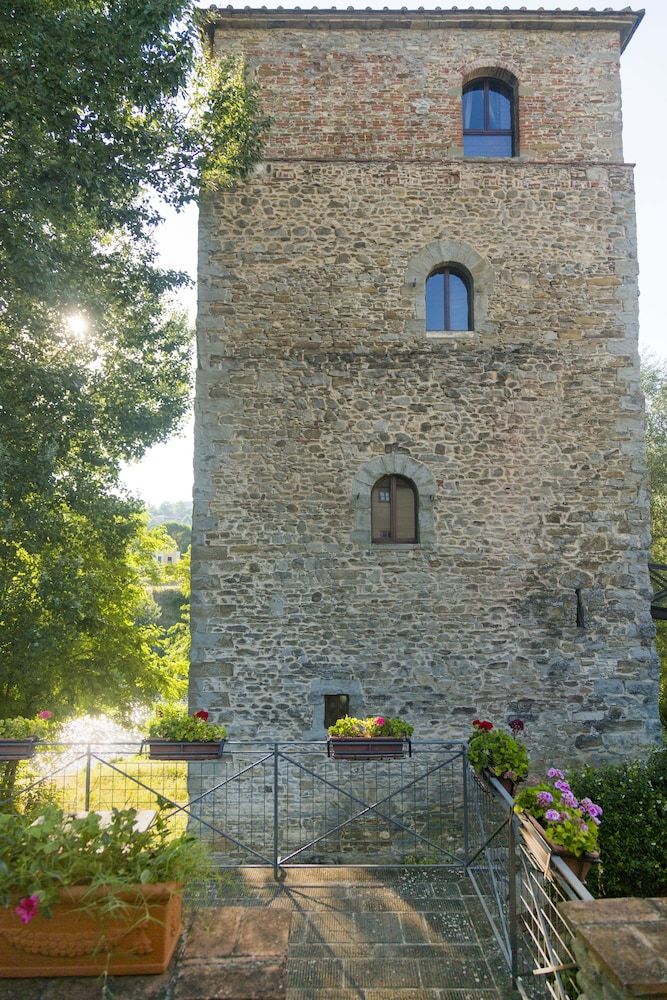 Relais Torre Santa Flora