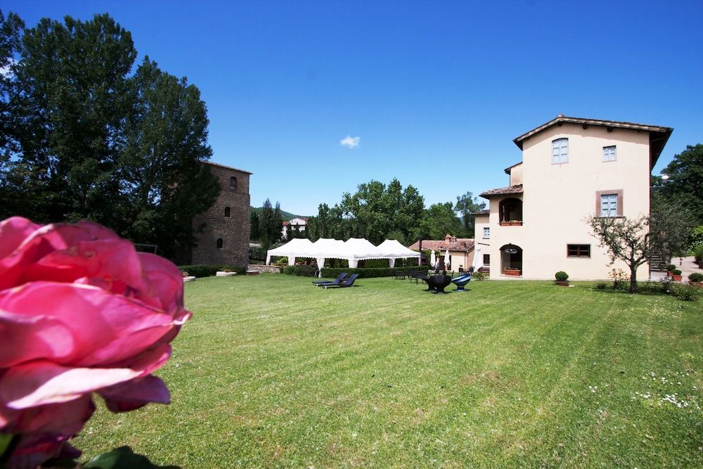 Relais Torre Santa Flora