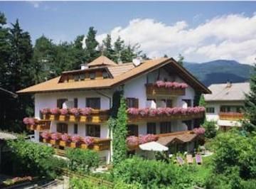 Hotel Martha